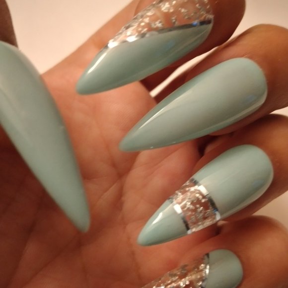 Cyan and clear void space with silver flakes luxury press on nails pPN37 - Picture 6 of 6